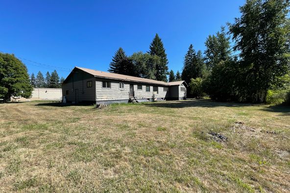 476910 Hwy 95, Ponderay, ID 83852